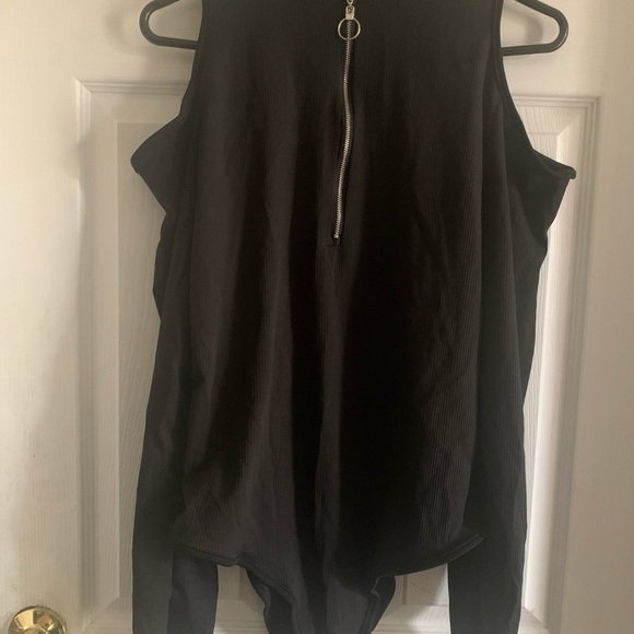 Bodysuit - Picture 2 of 3